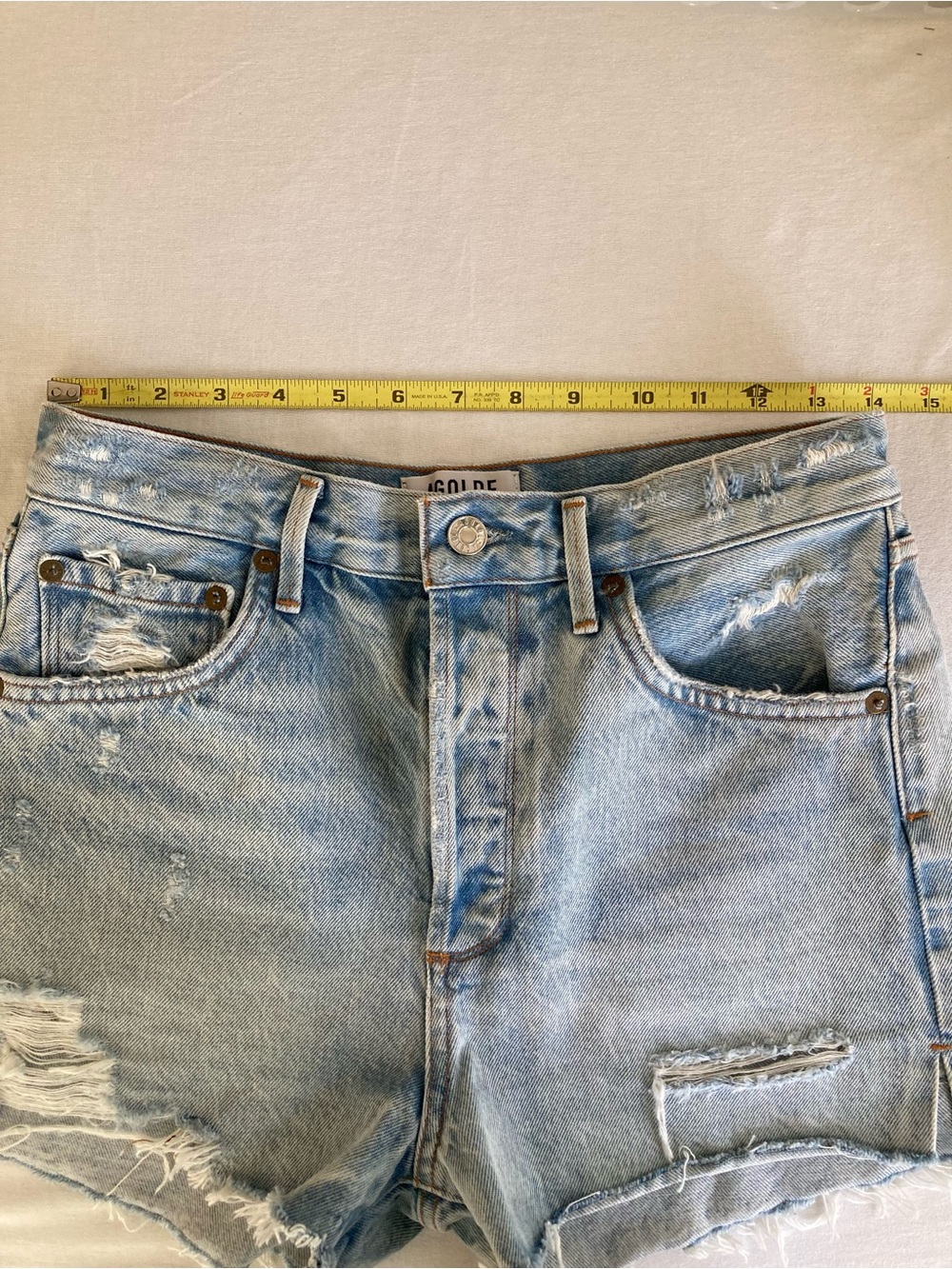 Agolde Jaden High Rise Distressed Shorts in Broken 27 - Picture 4 of 12